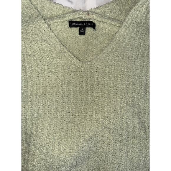 KENDALL & KYLIE sweater size SMALL - Picture 2 of 3